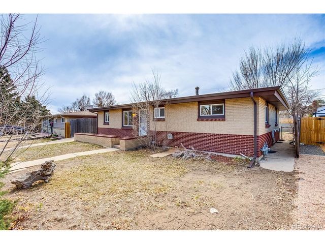7101 Wolff St, Westminster, CO 80030