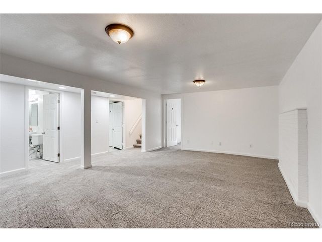 7101 Wolff St, Westminster, CO 80030