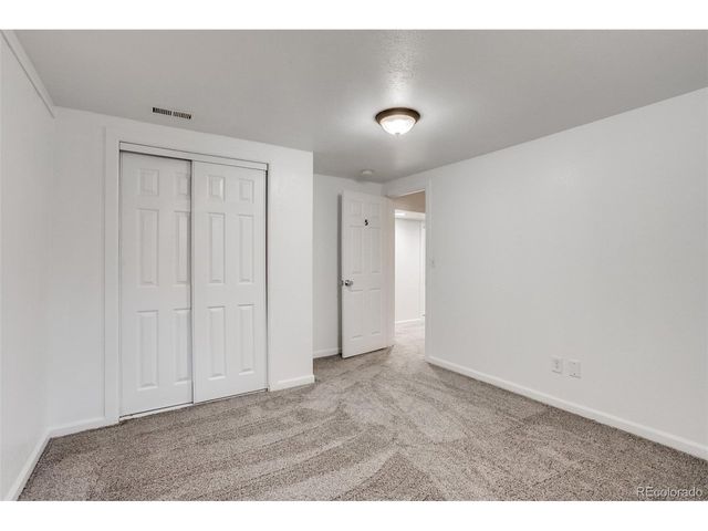 7101 Wolff St, Westminster, CO 80030