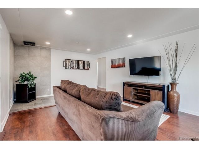 7101 Wolff St, Westminster, CO 80030