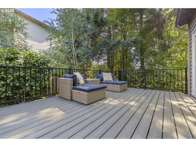 19775 SPRING RIDGE Dr, West Linn, OR 97068