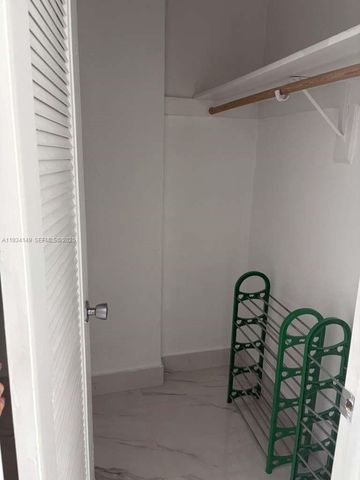 19390 Collins Ave PH-11, Sunny Isles Beach, FL 33160