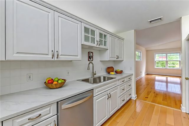 720 Lake Orchid Circle 202, Vero Beach, FL 32962