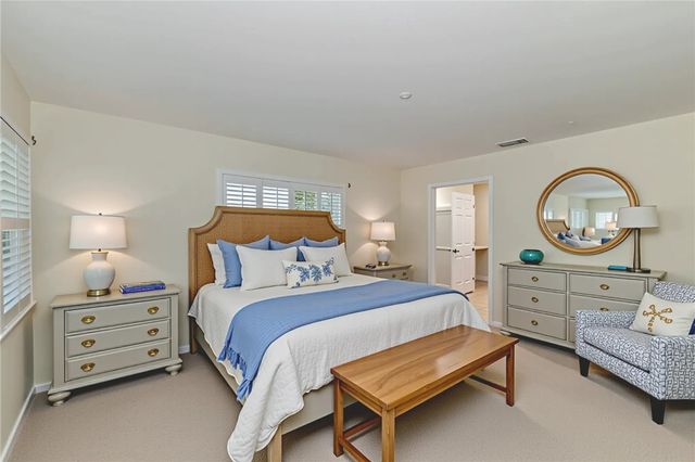720 Lake Orchid Circle 202, Vero Beach, FL 32962