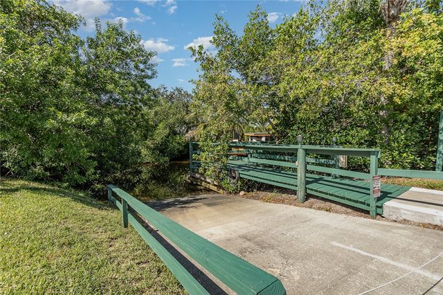 720 Lake Orchid Circle 202, Vero Beach, FL 32962