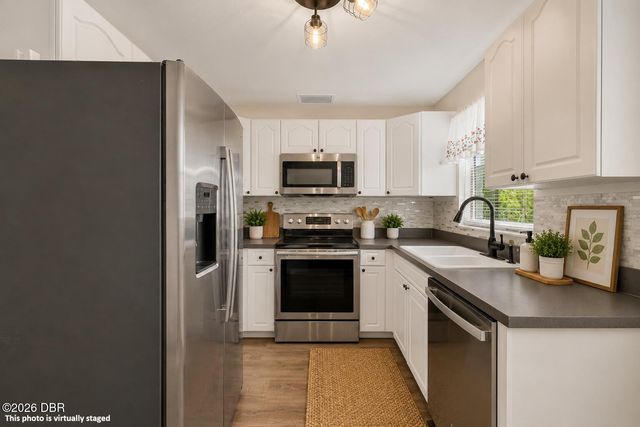 94 Rogers Park Drive, Ormond Beach, FL 32174