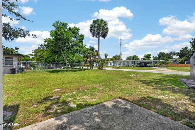 94 Rogers Park Drive, Ormond Beach, FL 32174