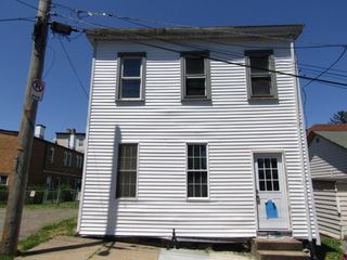 2125 Jonquil Way, Arlington, PA 15210