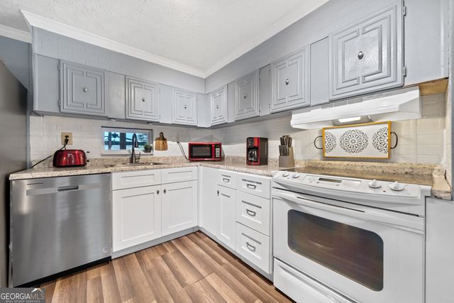 321 Barbara Point Road, Sparta, GA 31087