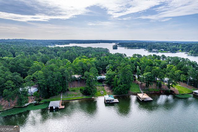 321 Barbara Point Road, Sparta, GA 31087