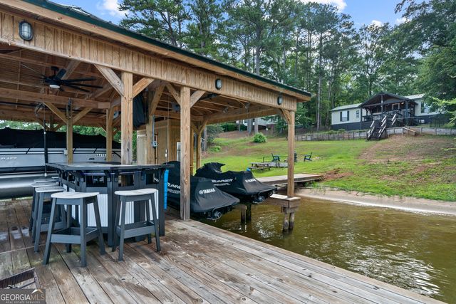 321 Barbara Point Road, Sparta, GA 31087