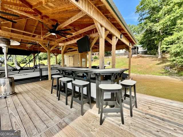321 Barbara Point Road, Sparta, GA 31087