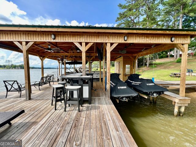 321 Barbara Point Road, Sparta, GA 31087