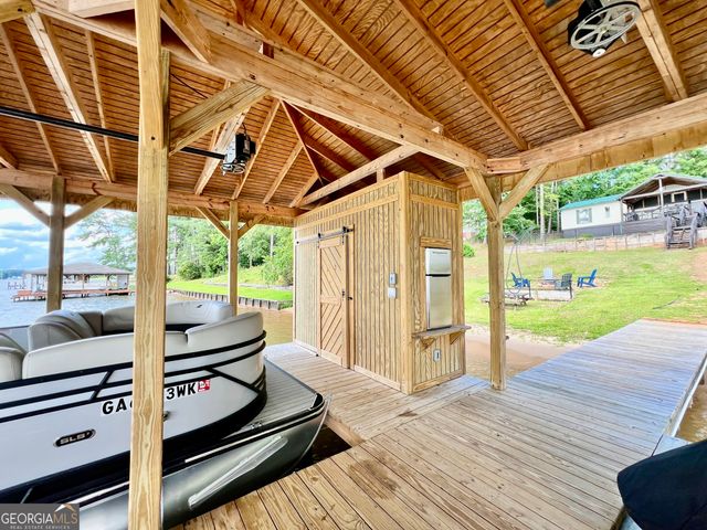 321 Barbara Point Road, Sparta, GA 31087