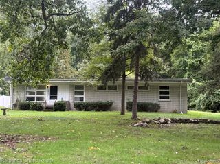 18171 Lathers Street, Livonia, MI 48152