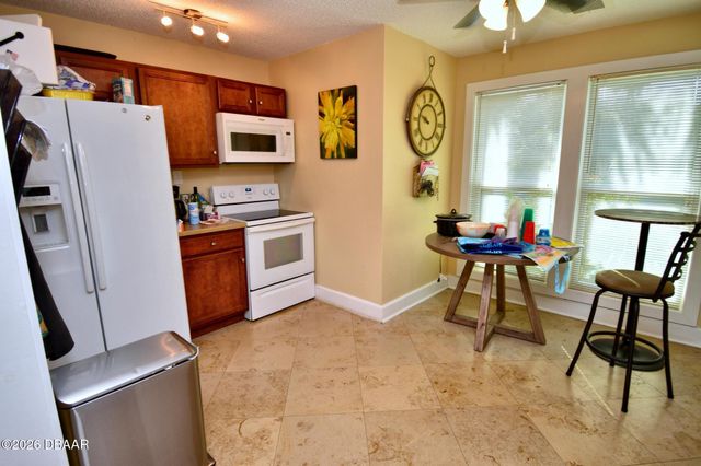 1401 S Palmetto Ave Apt 612, Daytona Beach, FL 32114