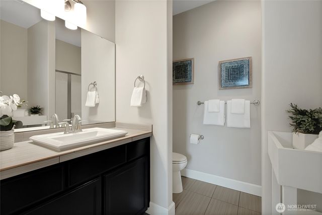 14925 Benton Loop, Sumner, WA 98390