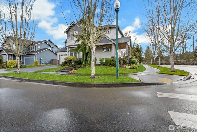 14925 Benton Loop, Sumner, WA 98390