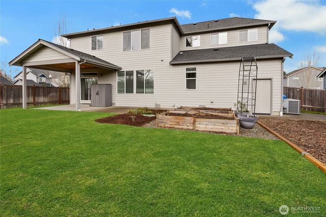 14925 Benton Loop, Sumner, WA 98390