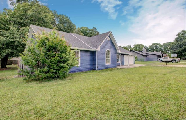 44 Red Oak Dr, Cabot, AR 72023