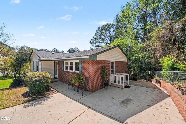 3309 Huntleigh Drive, Raleigh, NC 27604