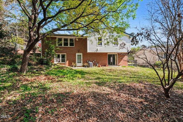 3309 Huntleigh Drive, Raleigh, NC 27604