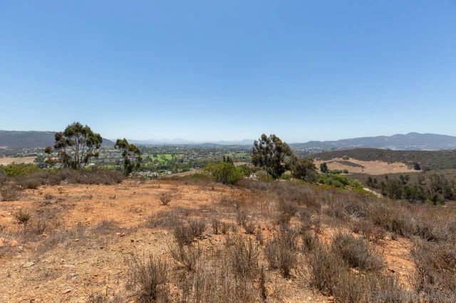 N Twin Oaks Valley Rd 0, San Marcos, CA 92069