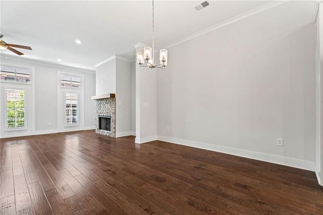775 Hadley Lane NE, Marietta, GA 30068