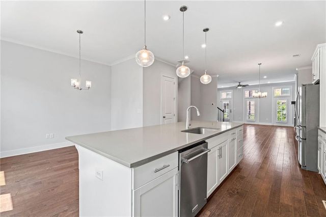 775 Hadley Lane NE, Marietta, GA 30068