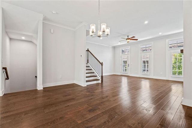 775 Hadley Lane NE, Marietta, GA 30068