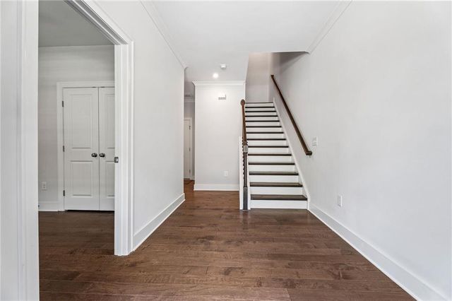 775 Hadley Lane NE, Marietta, GA 30068