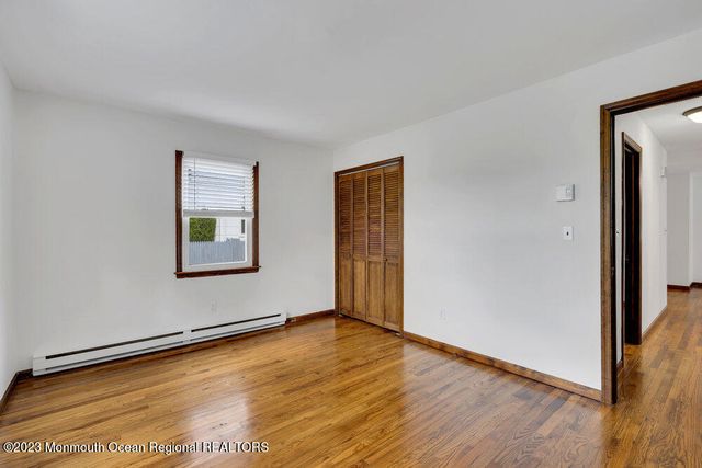 802 Laura Herbert Drive, Point Pleasant, NJ 08742
