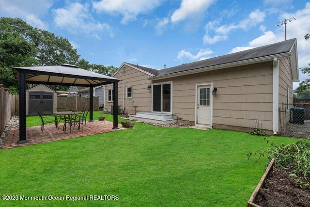 802 Laura Herbert Drive, Point Pleasant, NJ 08742