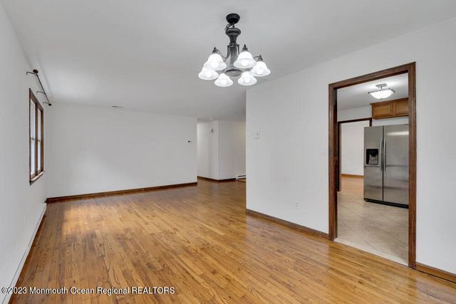 802 Laura Herbert Drive, Point Pleasant, NJ 08742