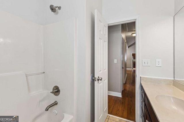 3910 Mountain View Road NW, Kennesaw, GA 30152