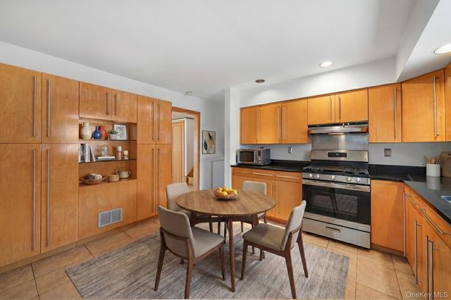 143 Darling Avenue, New Rochelle, NY 10804