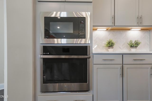 201 Meadow Violet Way, Holly Springs, NC 27540