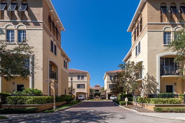 135 GRAND BEACH PLACE, Tampa, FL 33609