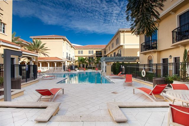 135 GRAND BEACH PLACE, Tampa, FL 33609