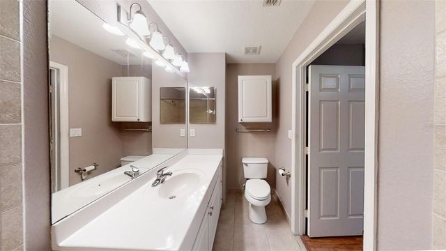 135 GRAND BEACH PLACE, Tampa, FL 33609