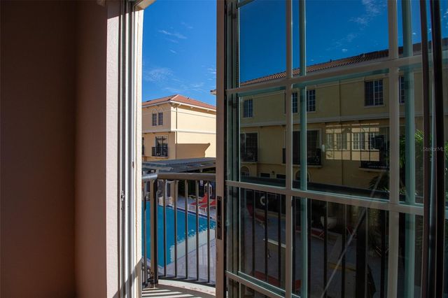 135 GRAND BEACH PLACE, Tampa, FL 33609