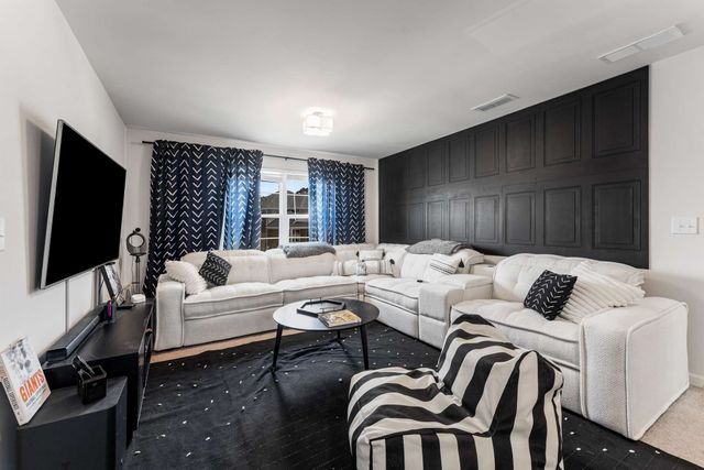 807 Cawthorn Ln, Mount Juliet, TN 37122