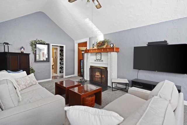 W198 Tombeau BOULEVARD, Genoa City, WI 53128