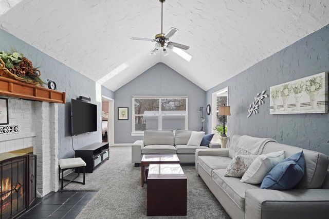 W198 Tombeau BOULEVARD, Genoa City, WI 53128