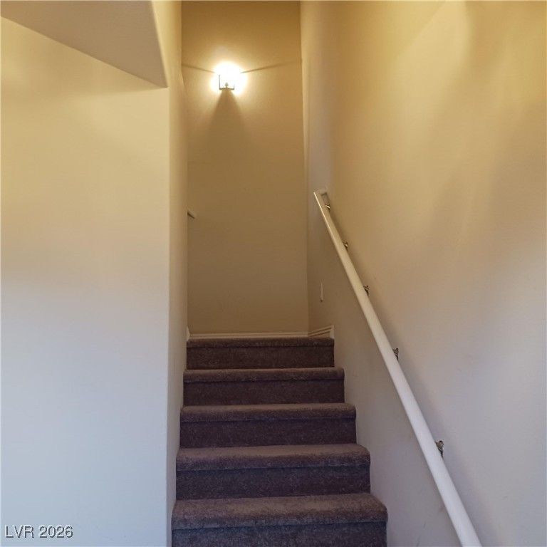 Image 6 of property listing at 2087 Arivada Ferry Court 101, Las Vegas, NV 89156