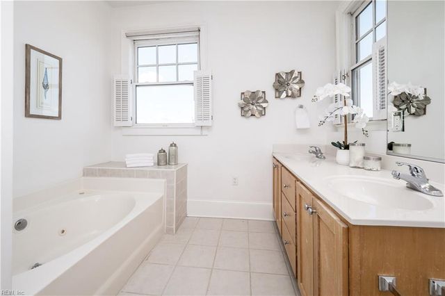 429 York St Apt 4B, Norfolk, VA 23510