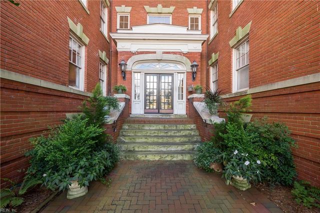 429 York St Apt 4B, Norfolk, VA 23510