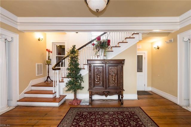 429 York St Apt 4B, Norfolk, VA 23510