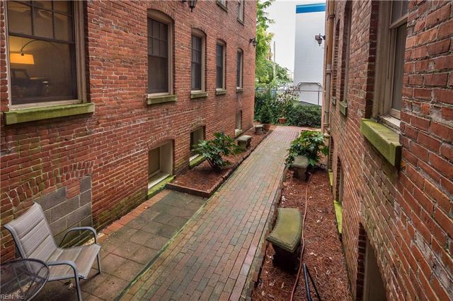 429 York St Apt 4B, Norfolk, VA 23510