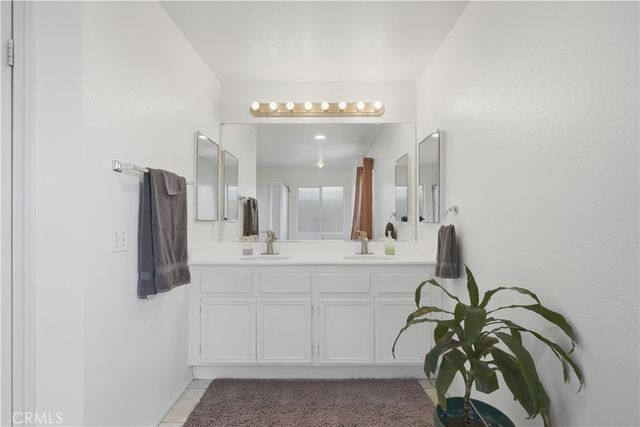 29260 Wrangler Drive, Murrieta, CA 92563